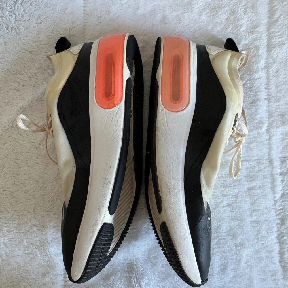 Nike Air Max Dia Women Pale Ivory Black Hyper Crimson AQ4312-101 Sneakers